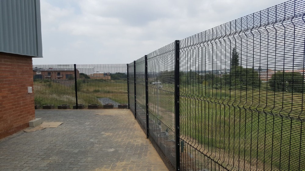 clear view fence for Africa